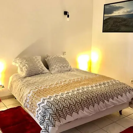 Apartment Proche Gare + Parking , Impasse Tranquille Montauban