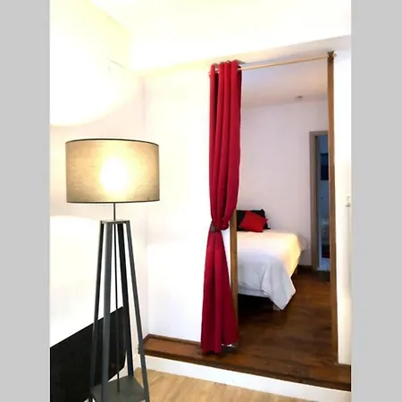 Proche Gare + Parking , Impasse Tranquille Appartement Montauban