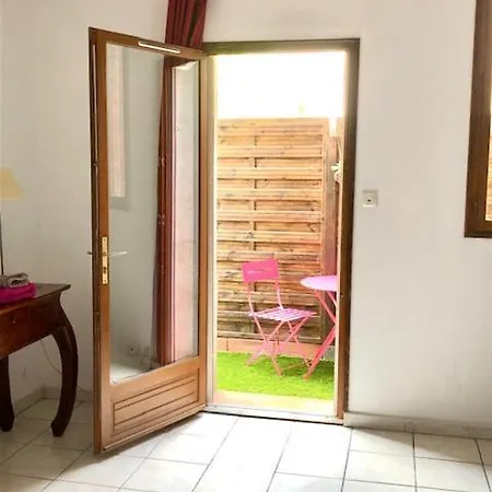 Proche Gare + Parking , Impasse Tranquille