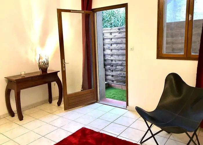 Proche Gare + Parking , Impasse Tranquille アパート モントーバン