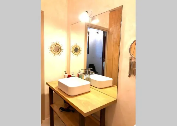 Proche Gare + Parking , Impasse Tranquille アパート モントーバン