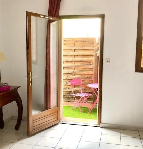 Proche Gare + Parking , Impasse Tranquille